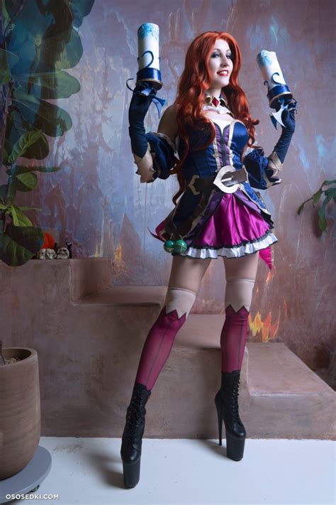 miss fortune porn|Miss Fortune Porn Videos 